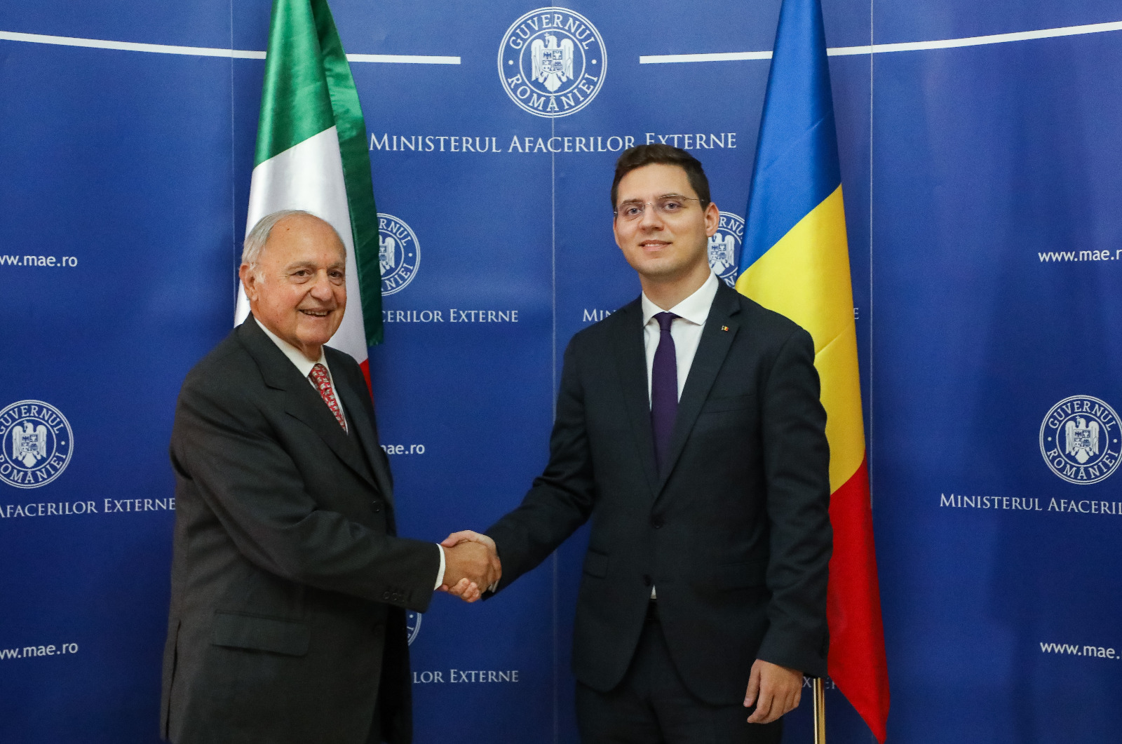  Paolo Savona e Victor Negrescu
